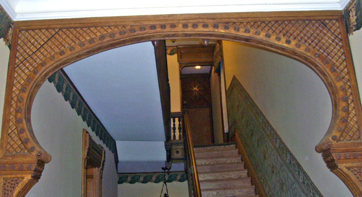 external image 921Main-stairway.jpg