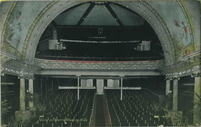 VictoriaTheater-interior-1912.jpg